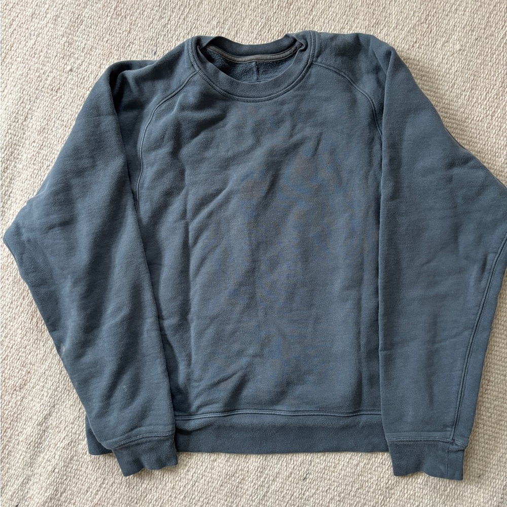 Girlfriend Collective Women's Charcoal Crewneck Sweatshirt